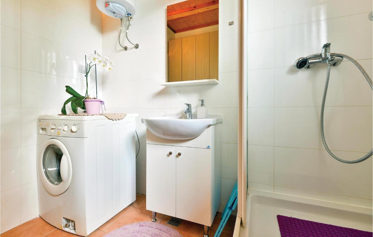 2 Bedroom Gorgeous Home In Trstenik Puscanski Dış mekan fotoğraf